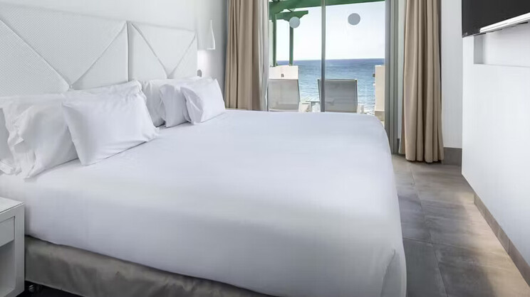 Junior Suite with Sea Views